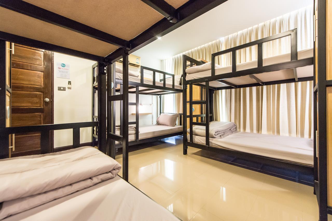 Full Stop. Hostel Chiang Mai Eksteriør billede